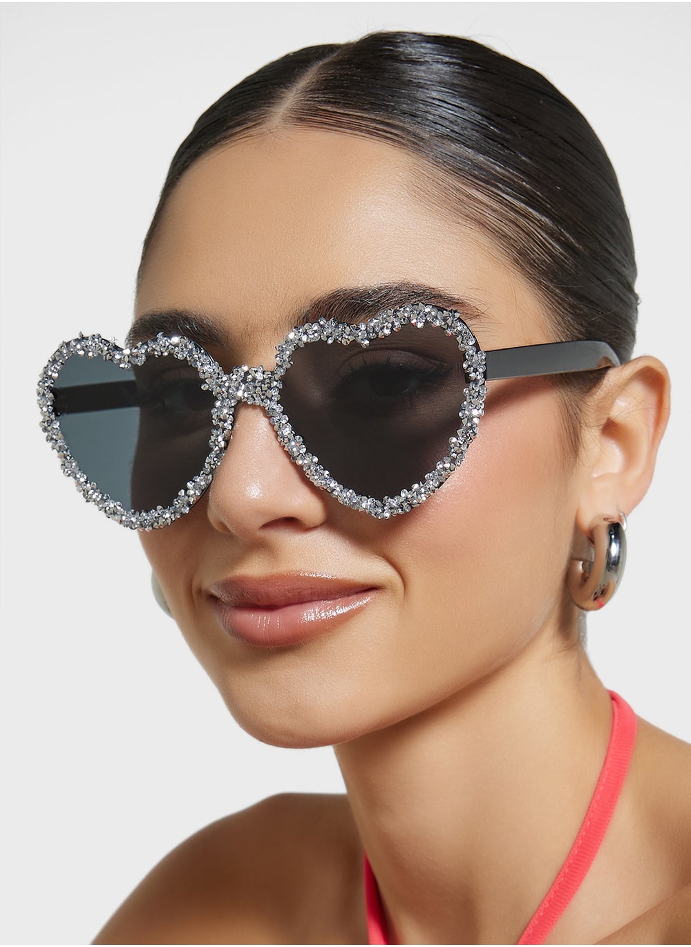 buy-ginger-novelty-heart-embellished-sunglasses_x44