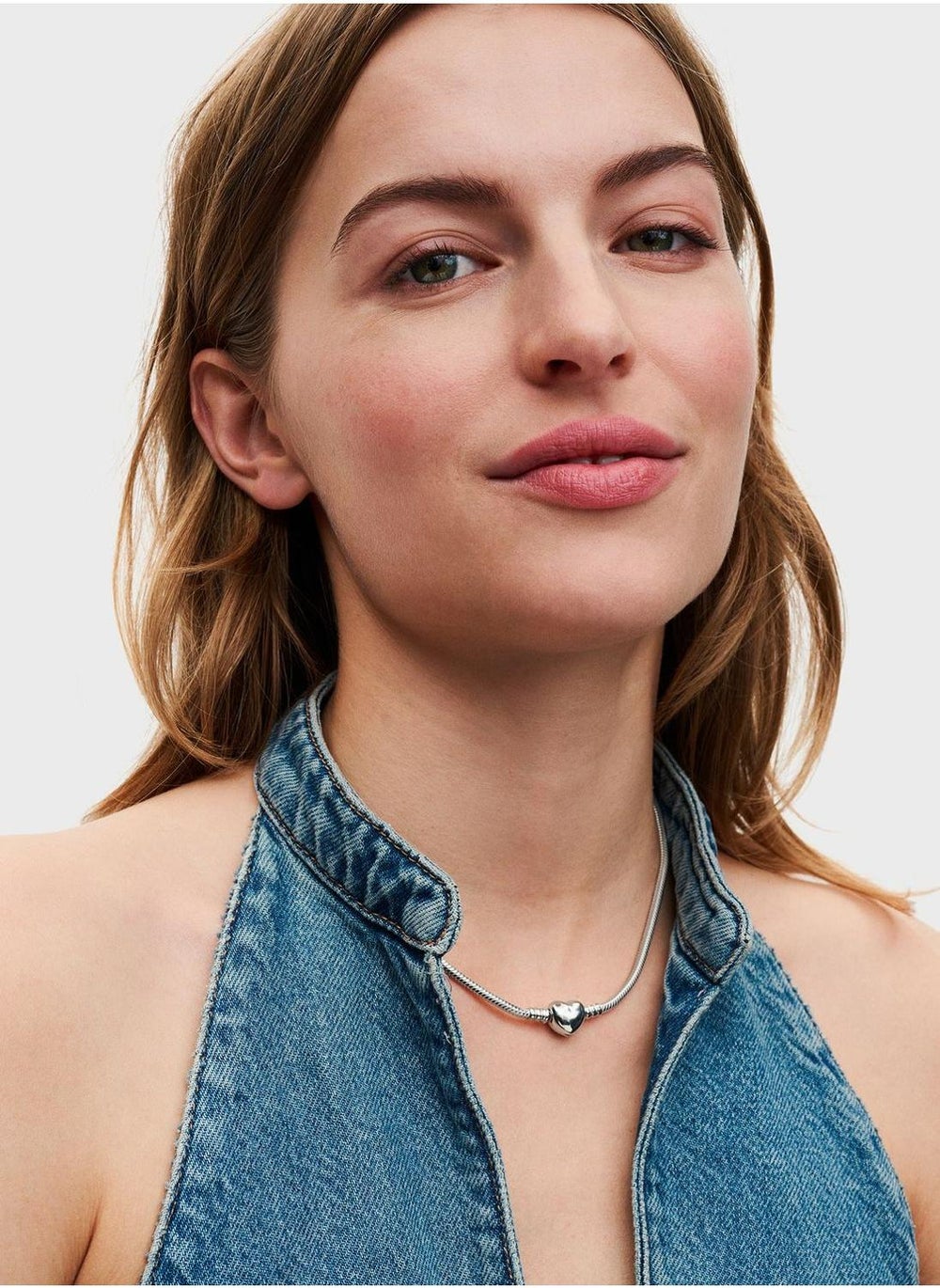 buy-pandora-moments-heart-clasp-snake-chain-necklace_vzx