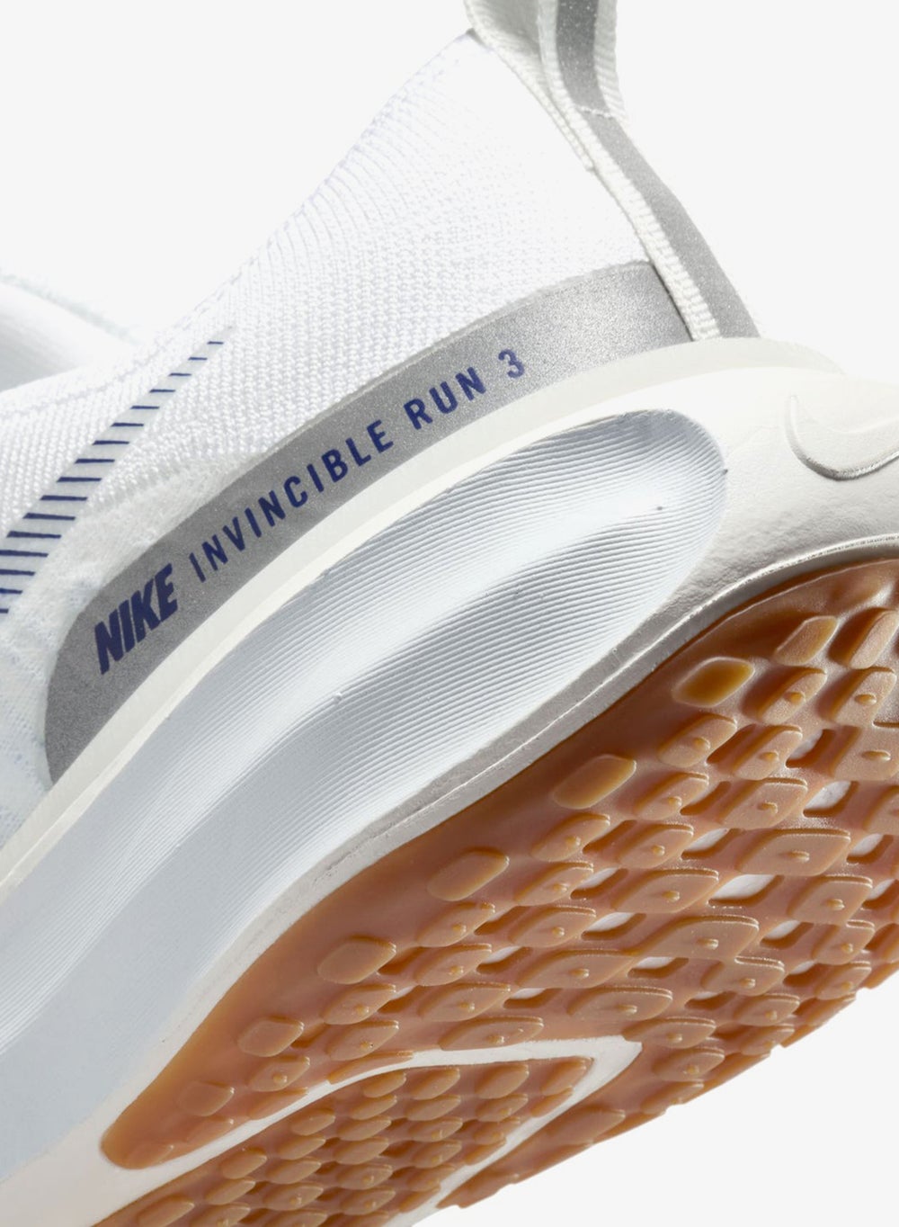 buy-nike-women-s-zoomx-invincible-3-road-running-shoes_1eq