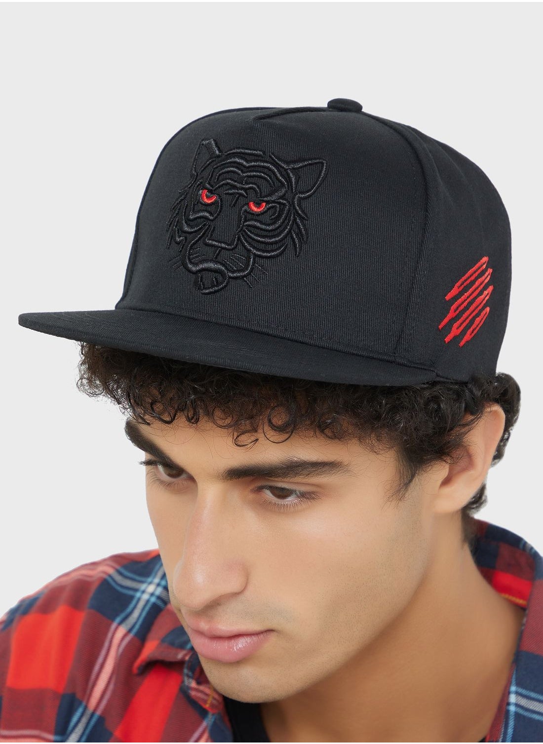 buy-seventy-five-casual-flat-peak-cap_oi7