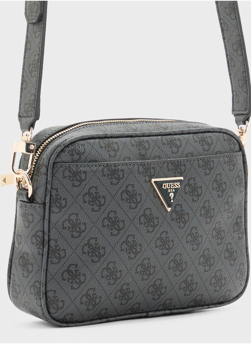 buy-guess-meridian-camera-bag_xo7
