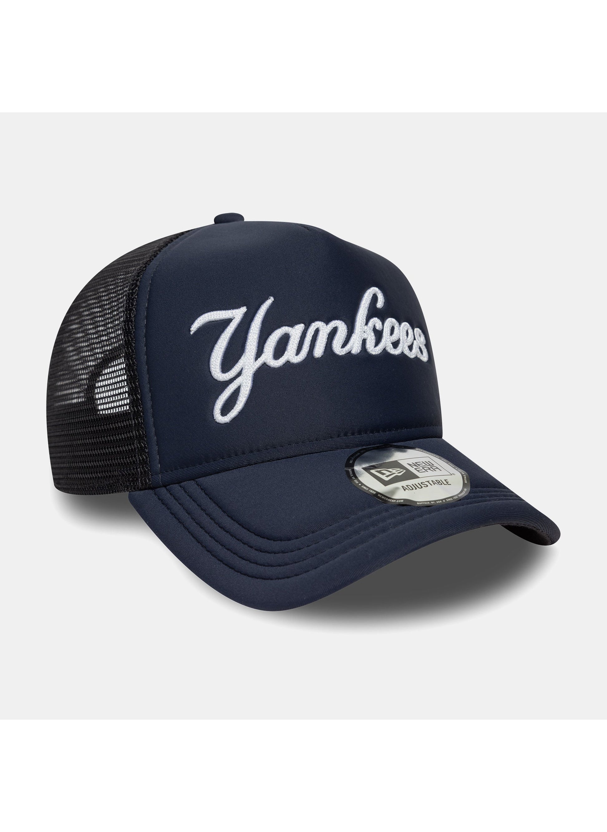 buy-new-era-men-s-mlb-new-york-yankees-trucker-cap_gw3