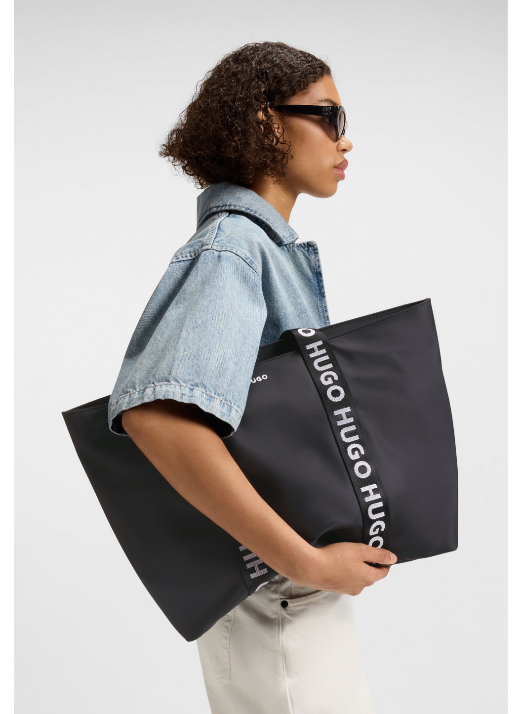 buy-hugo-twill-tote-bag-with-logo-straps_092