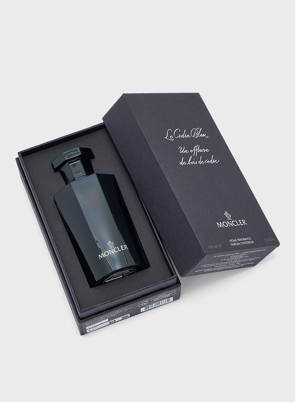 buy-moncler-collection-le-cedre-blue-home-fragrance-150ml_5y8