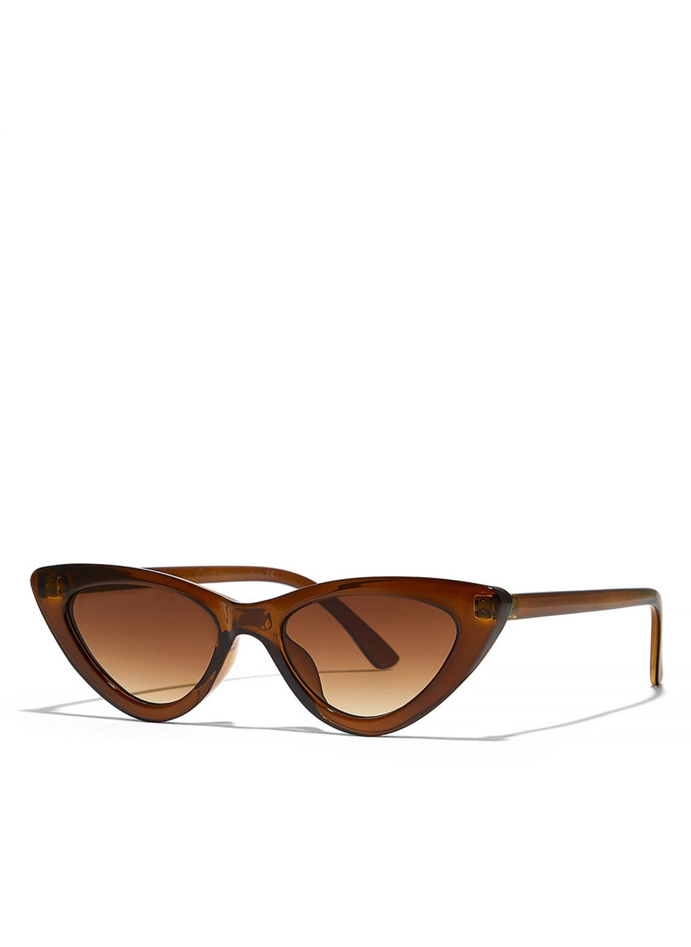 buy-blackout-gwen-women-brown-sunglasses-frame-material-thermoplastic-rubber-tr90-frame-color-brown-lens-color-brown-full-rim_9ld