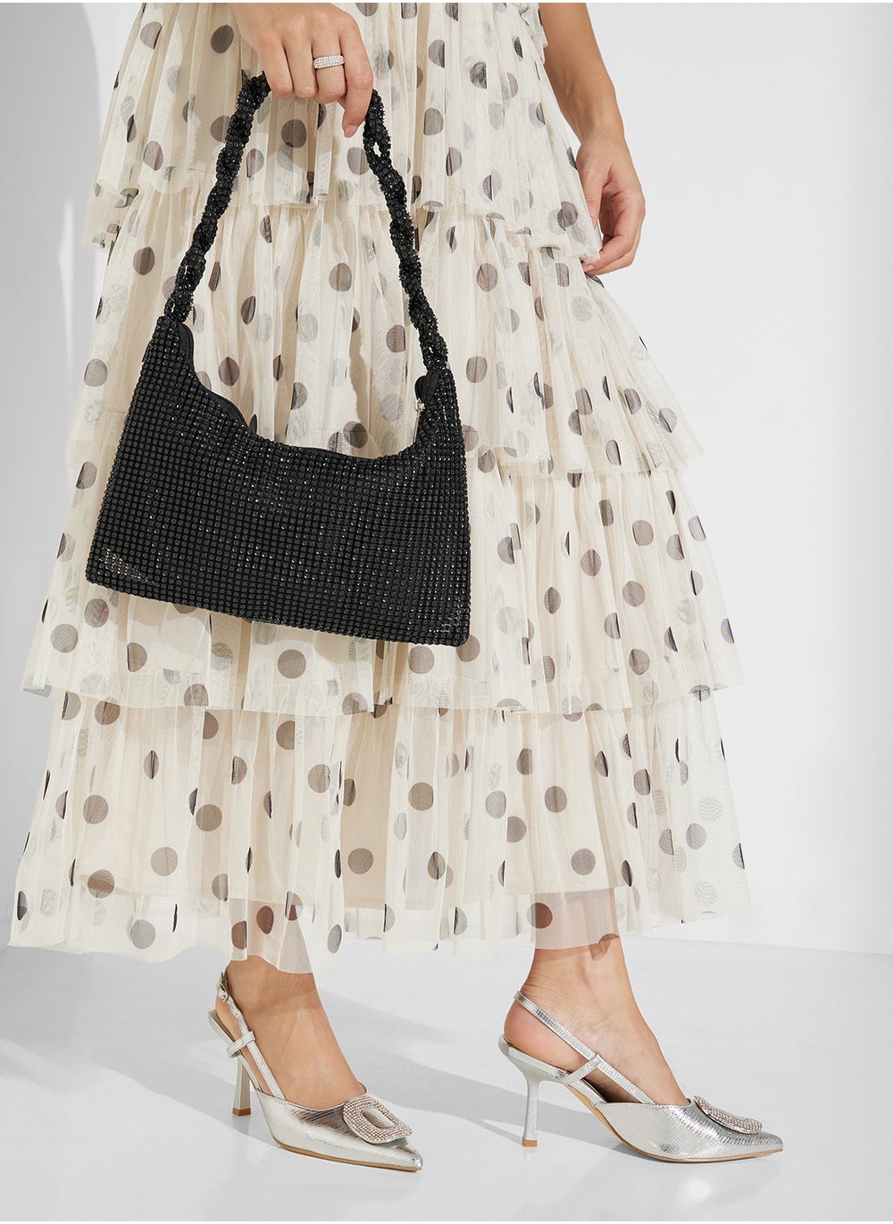 buy-ella-limited-edition-by-namshi-diamante-braided-handle-shoulder-bag_uag