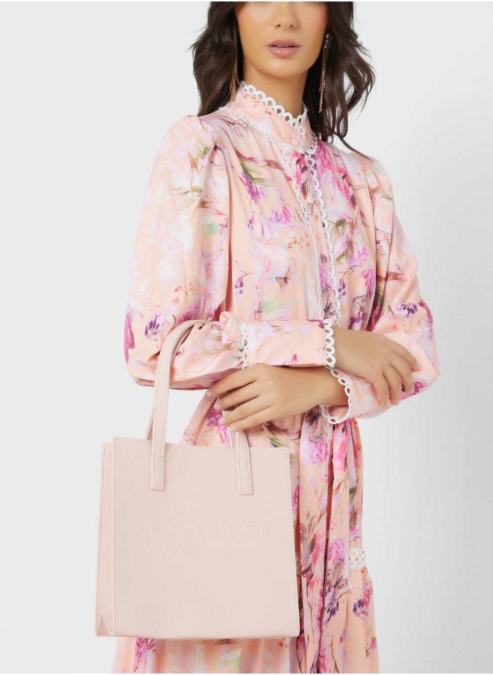 buy-ted-baker-seacon-small-crosshatch-icon-bag_riy