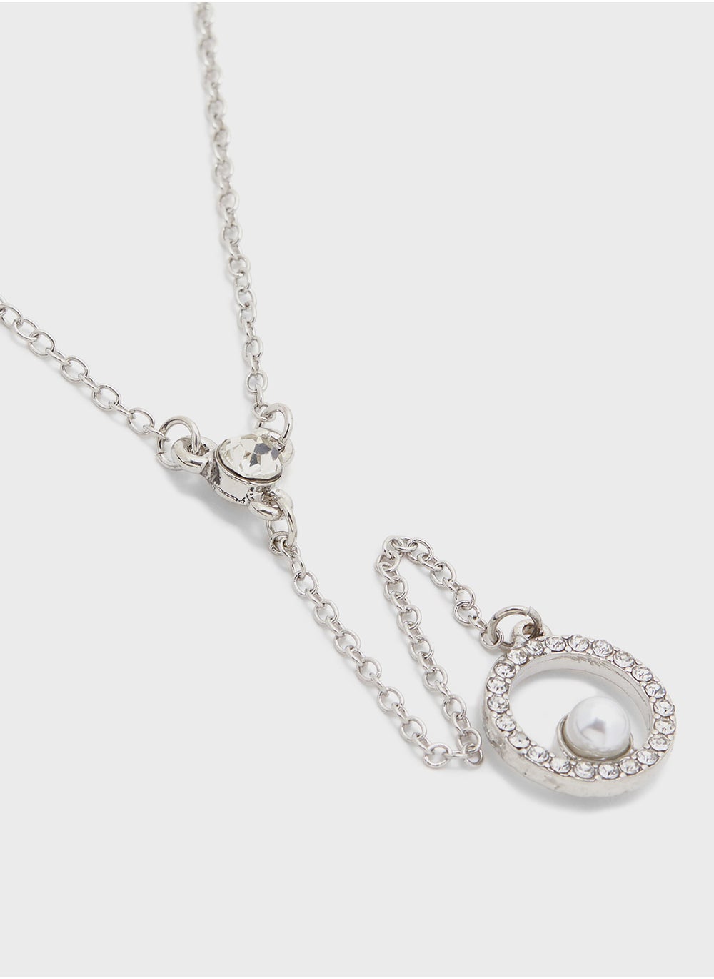buy-ella-limited-edition-by-namshi-pearl-diamante-pendant-necklace-drop-earrings-set_9bo