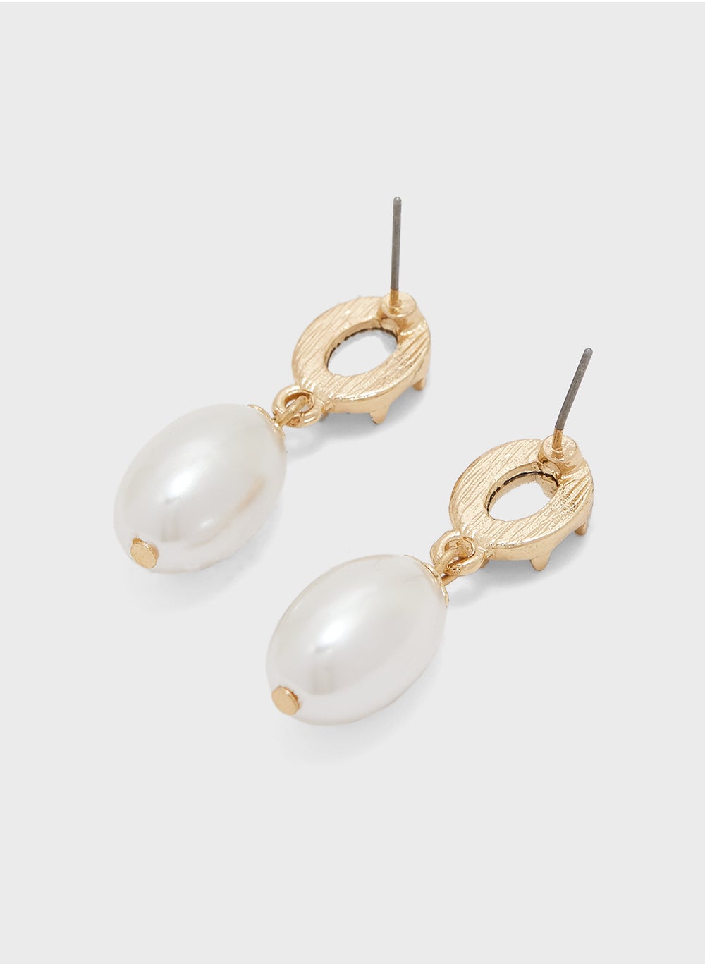 buy-ella-pearl-detail-drop-earrings_j64