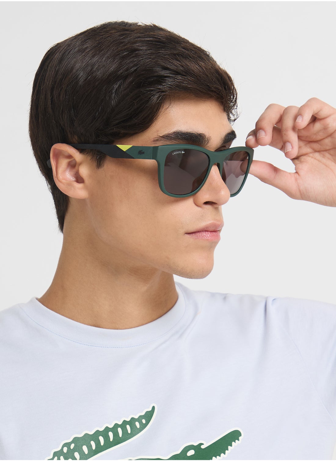 buy-lacoste-modified-rectangle-sunglasses-l6043s_qsr