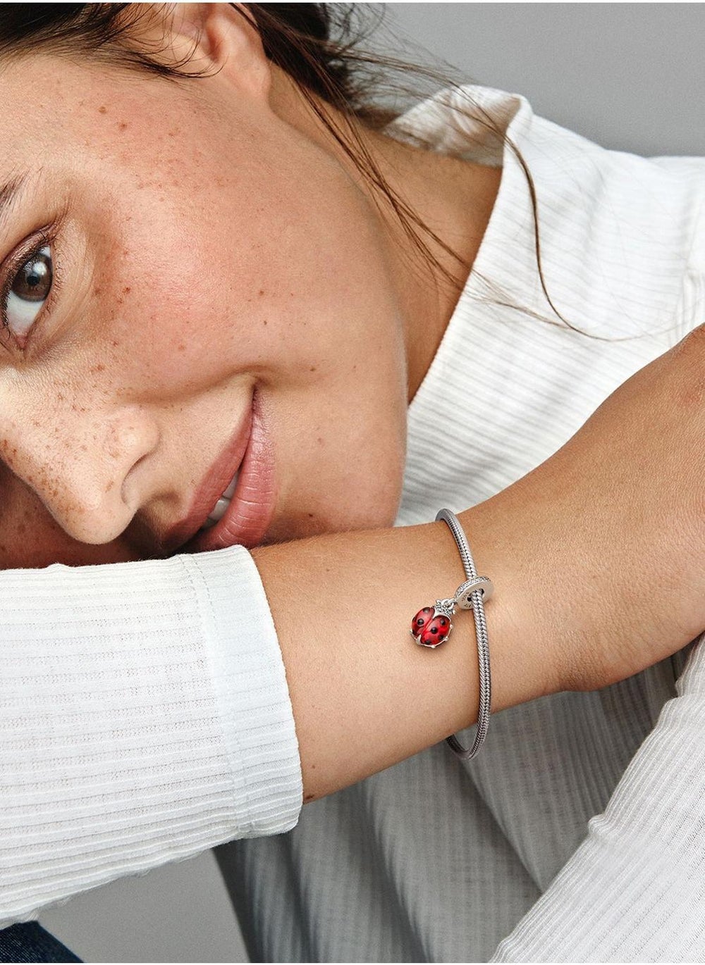 buy-pandora-ladybird-sterling-dangle-charm_1eu
