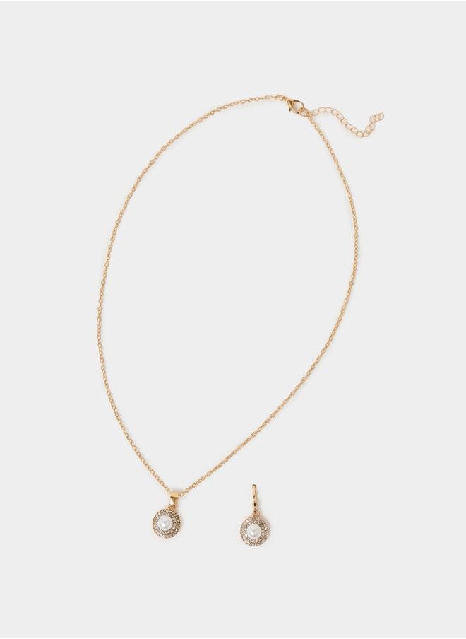 buy-styli-set-of-3-chain-link-earrings-necklace-bracelet_bdg