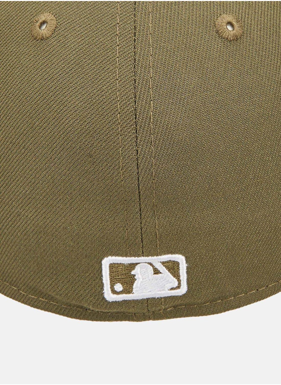 buy-new-era-men-s-league-essential-59fifty-new-york-yankees-cap_88n