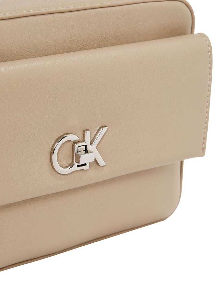 buy-calvin-klein-pocket-camera-bag_uqm