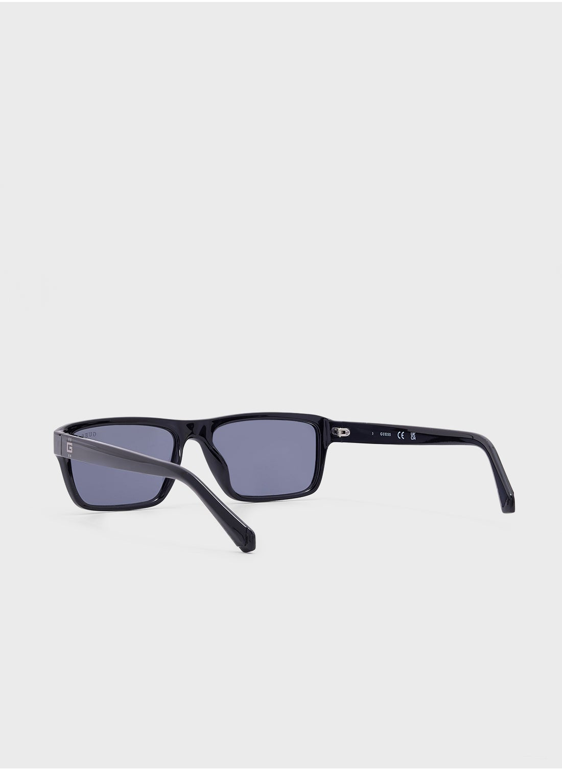 buy-guess-uv-protected-polarized-wayfarer-sunglasses_ogn