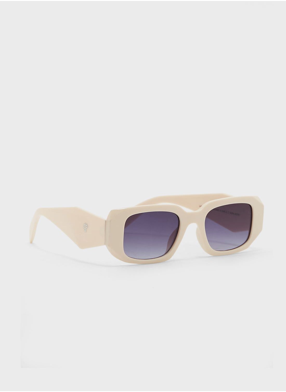 buy-chpo-lou-sustainable-sunglasses-made-of-100-recycled-materials_jtt
