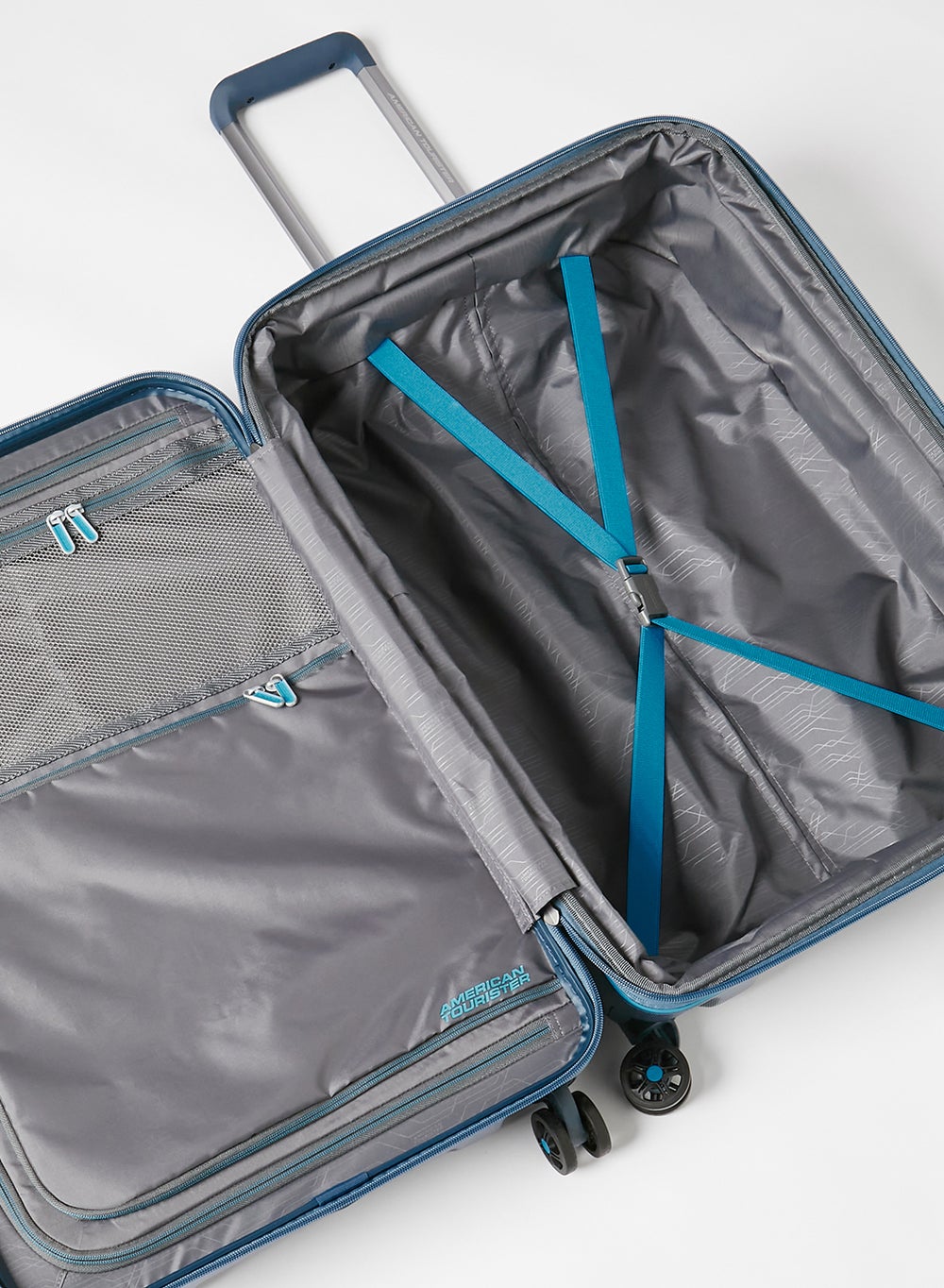 buy-american-tourister-american-tourister-technum-spinner-55-cm-metallic-blue-3-years-global-warranty_c4h