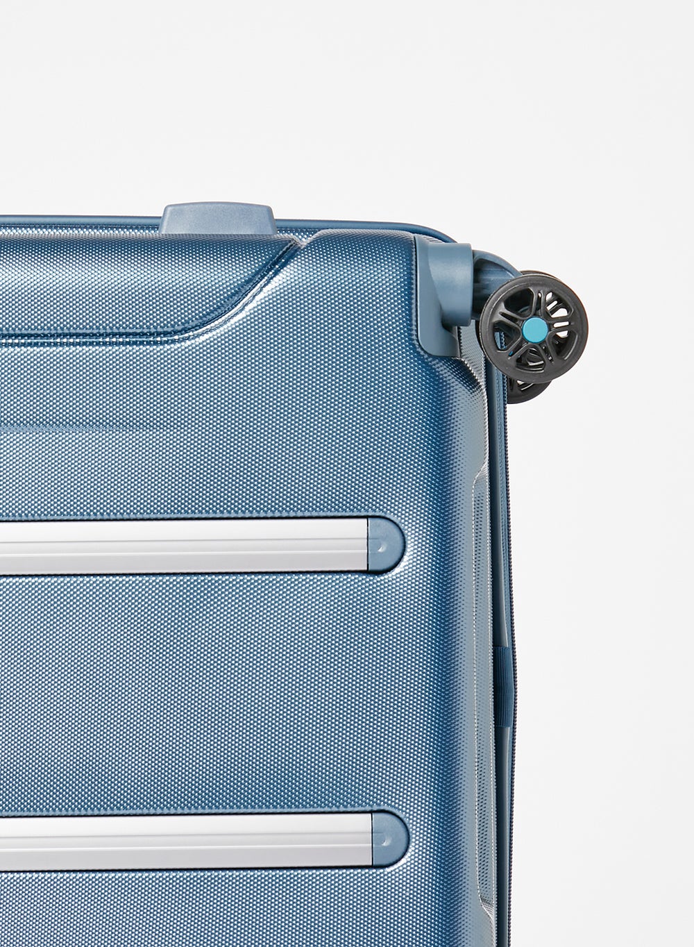 buy-american-tourister-american-tourister-technum-spinner-77-cm-metallic-blue-3-years-global-warranty_6og