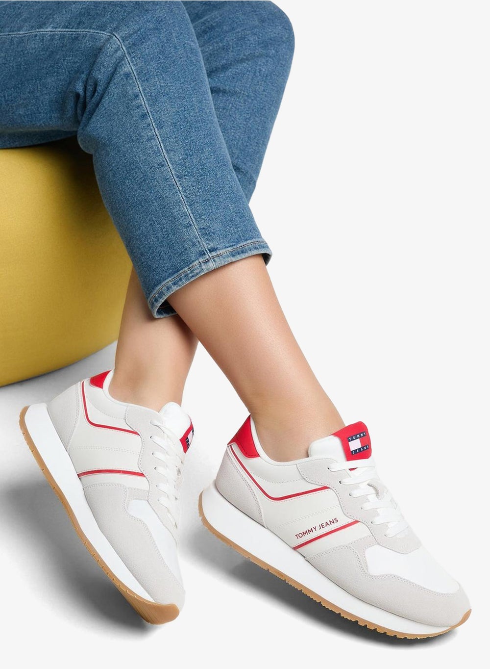 buy-tommy-jeans-eva-lace-up-low-top-sneakers_iqj