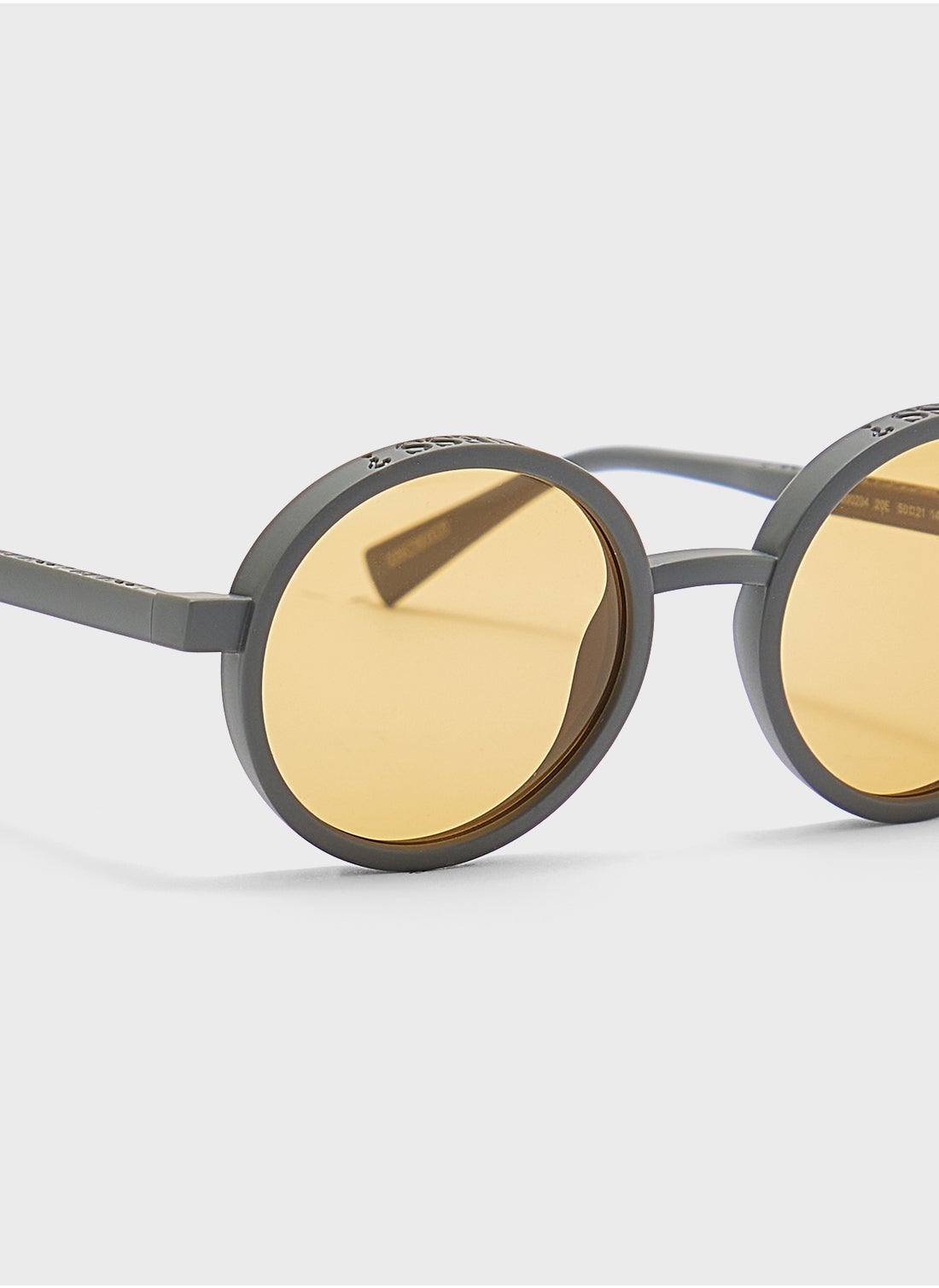 buy-guess-gu0023420e50-round-sunglasses_wnl