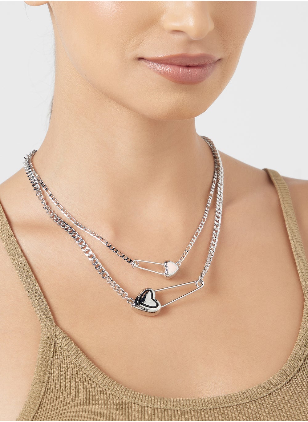 buy-ginger-statement-heart-novelty-pin-chain-necklace_e7h