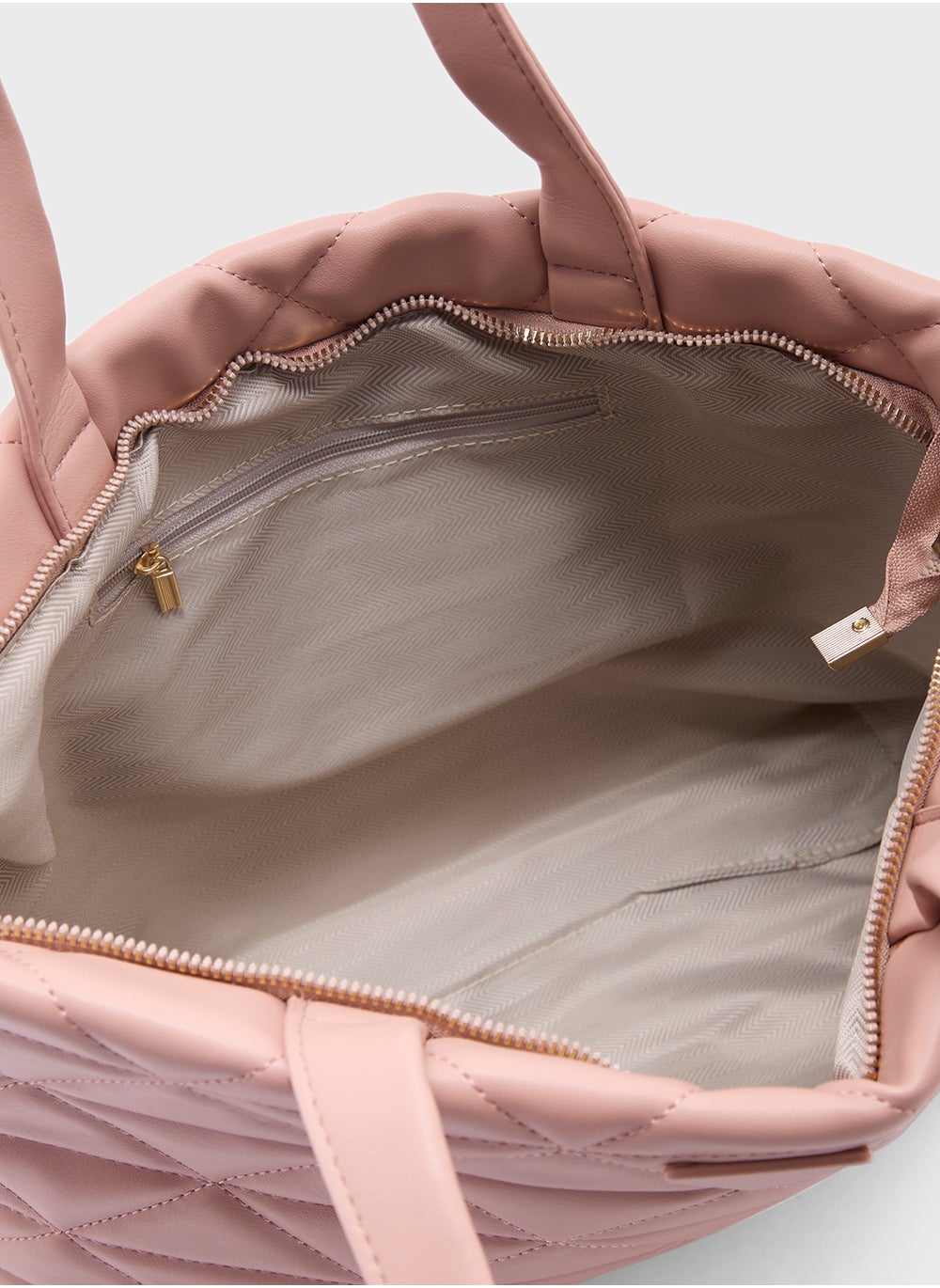 buy-ginger-quilted-geometric-texture-tote-bag_jou