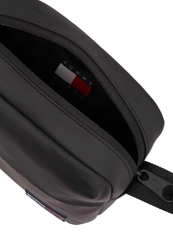 buy-tommy-jeans-daily-reporter-bag_b7v