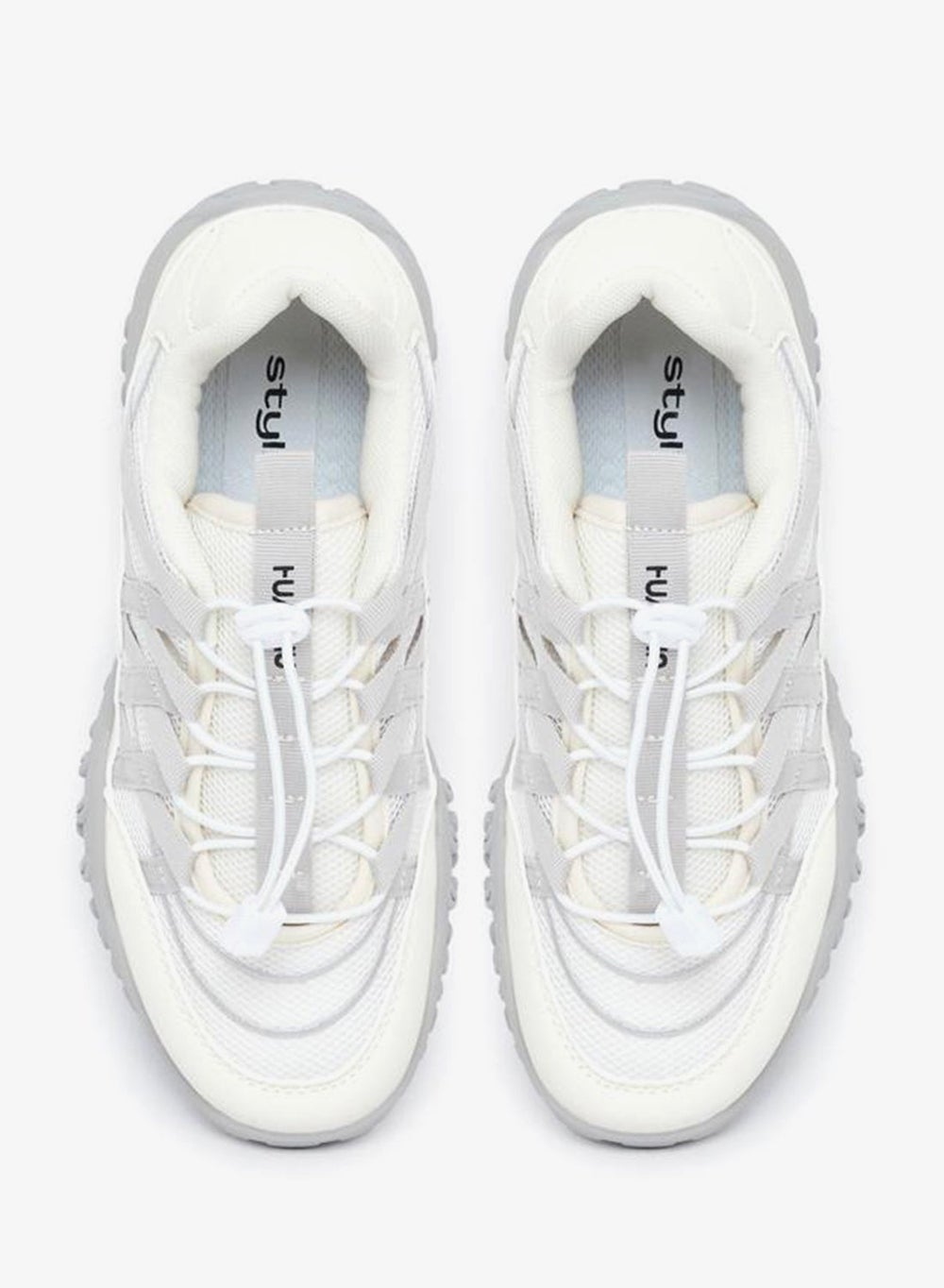 buy-styli-styli-women-toggle-lace-sporty-sneakers_x6m