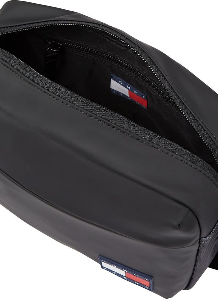 buy-tommy-jeans-daily-camera-bag_of1