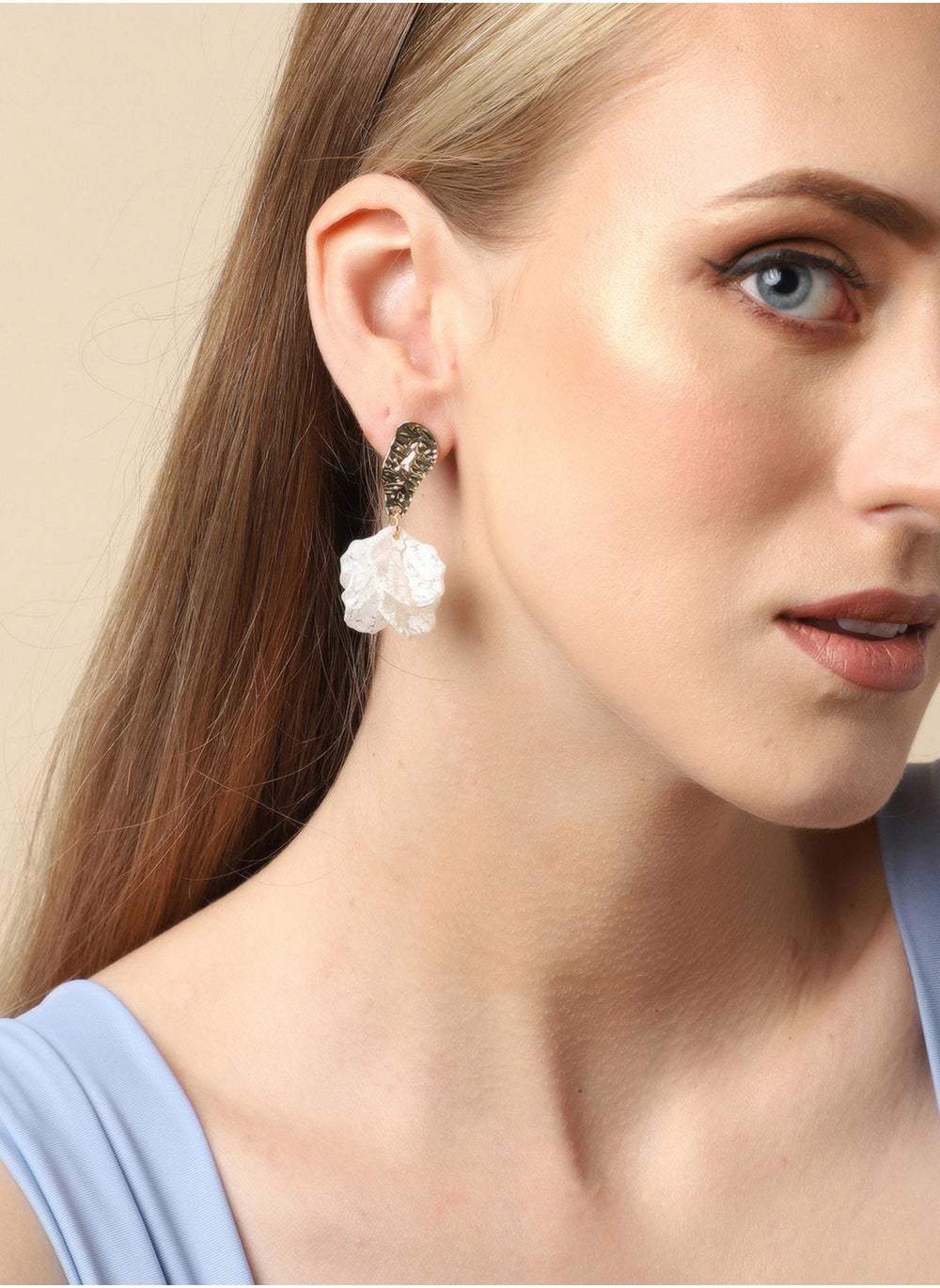 buy-sohi-party-drop-earrings_96v