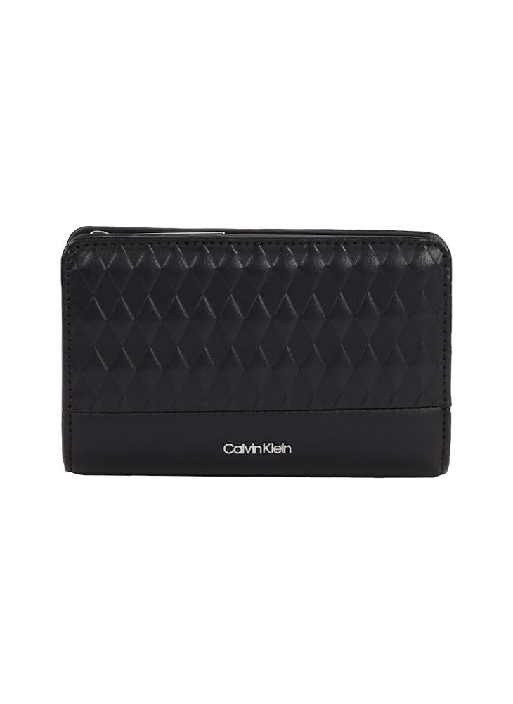 buy-calvin-klein-mini-quilt-medium-bifold-wallet_6pe