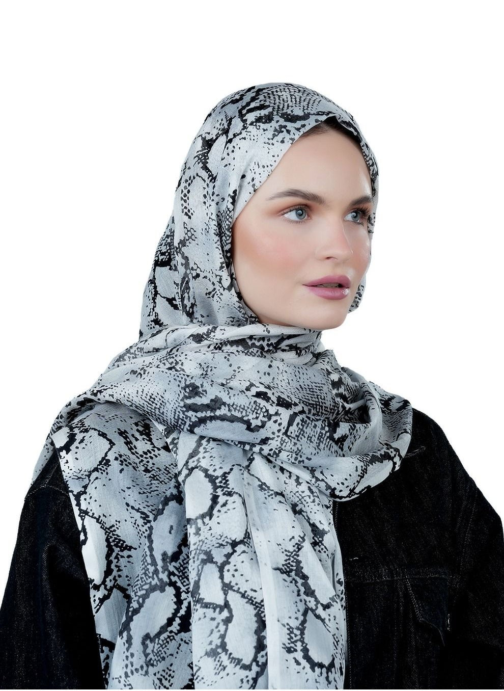 buy-amica-amica-abstract-printed-soft-natural-fiber-hijab-head-scarf-for-women-grey_tme