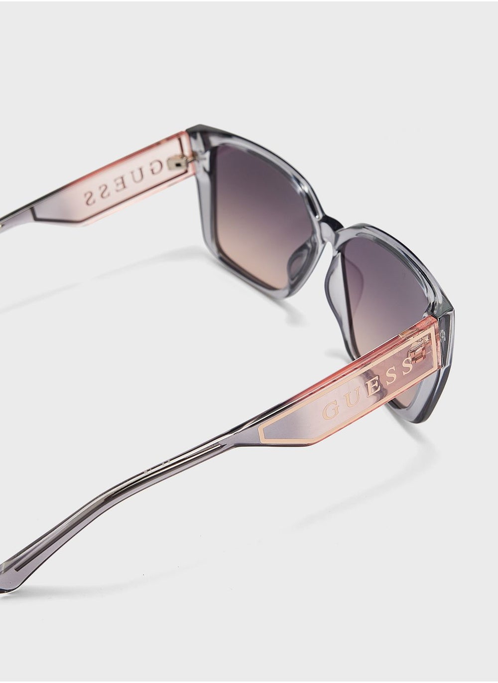 buy-guess-square-shaped-oversized-sunglasses_eod