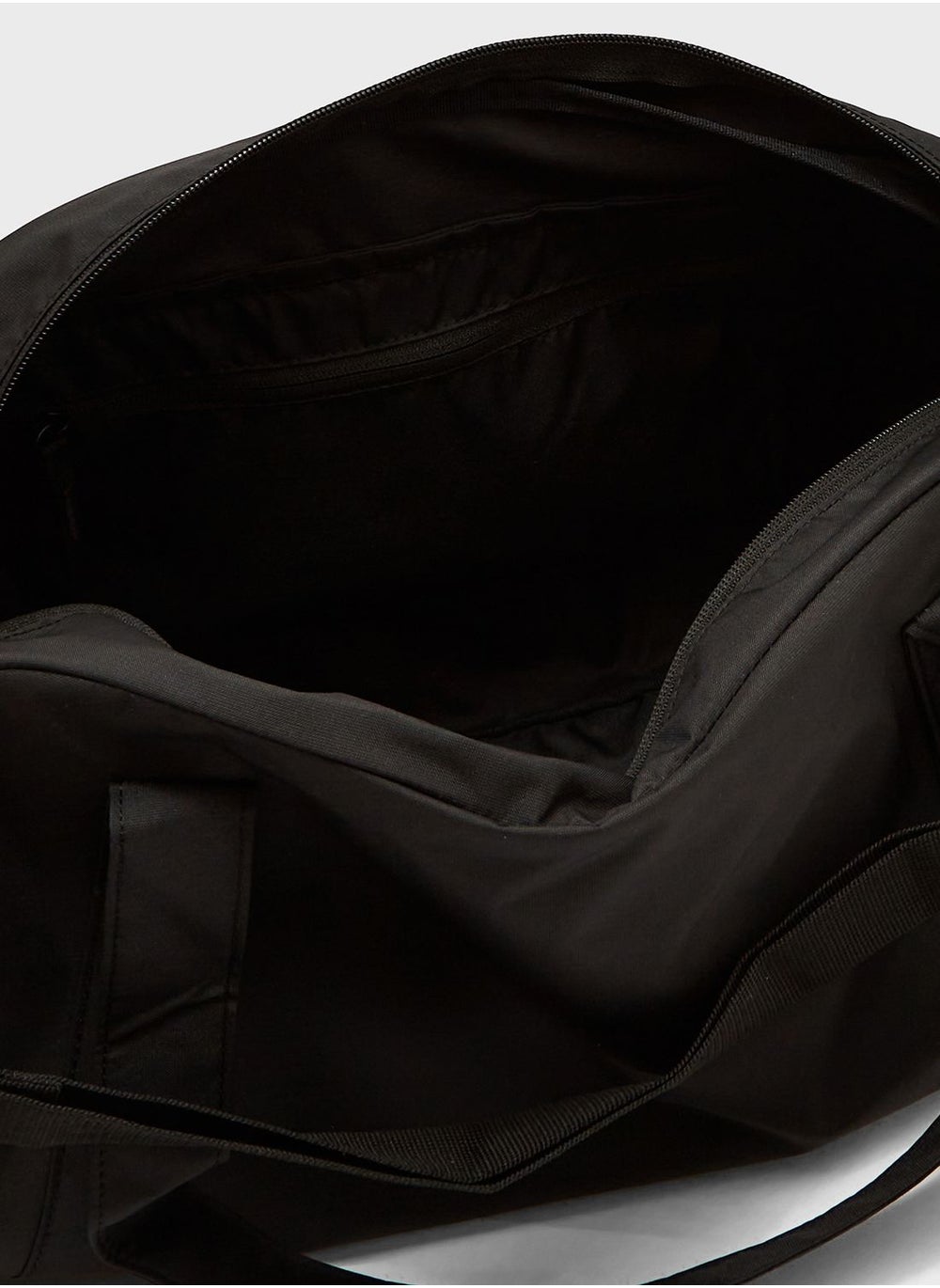 buy-nike-gym-club-duffle_dx9