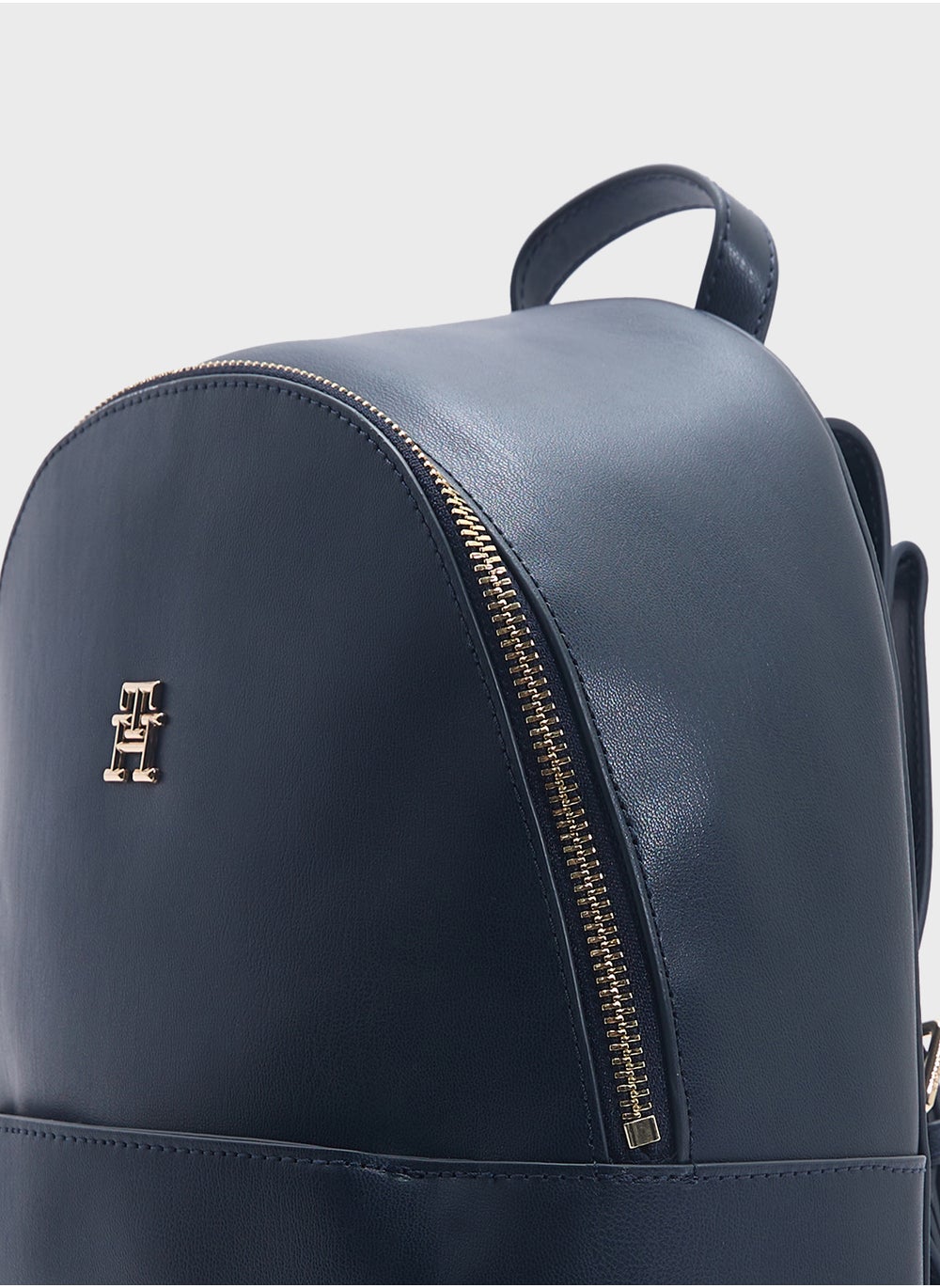 buy-tommy-hilfiger-logo-detail-top-handle-backpack_dir