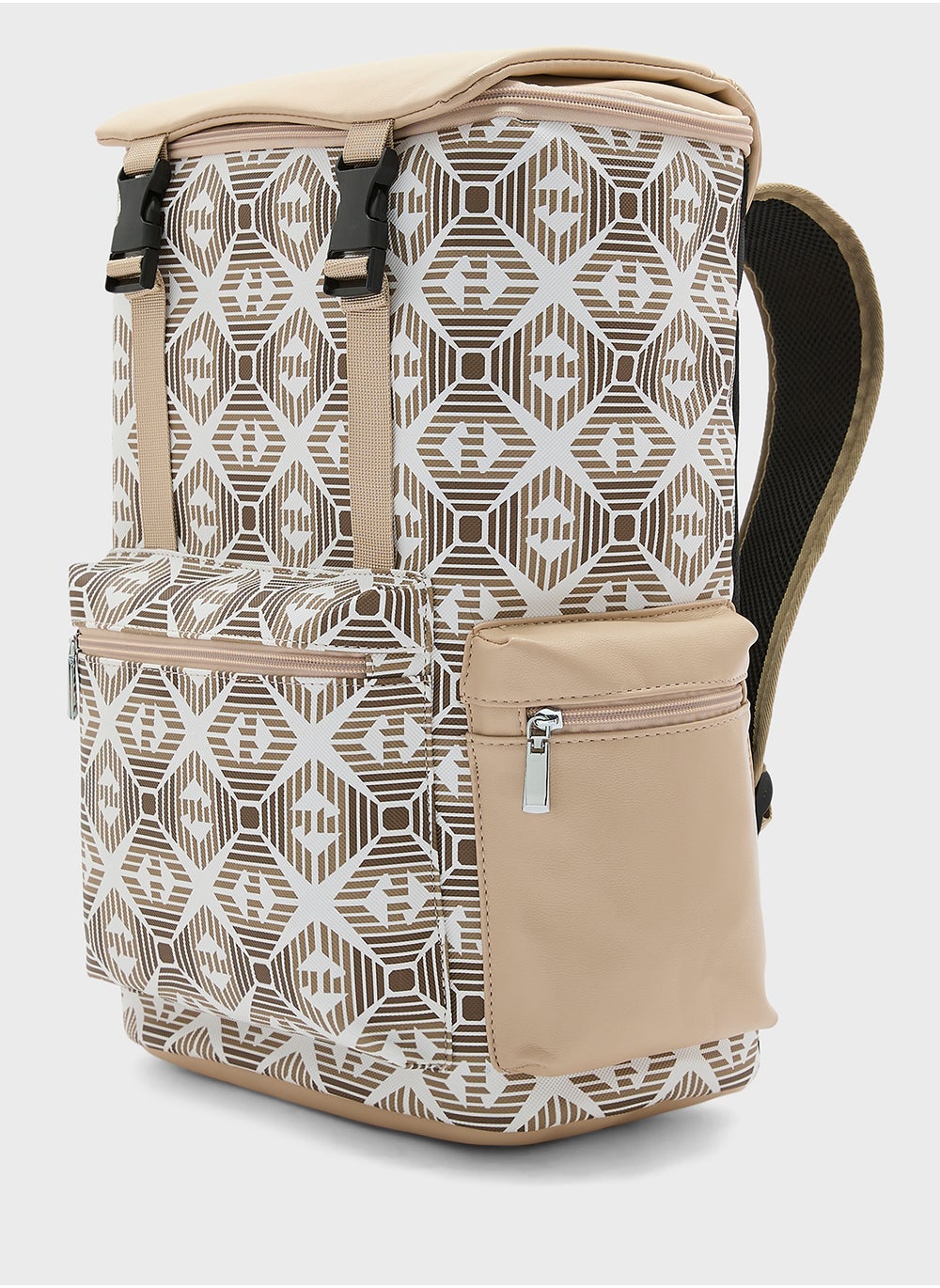 buy-seventy-five-printed-casual-backpack_122