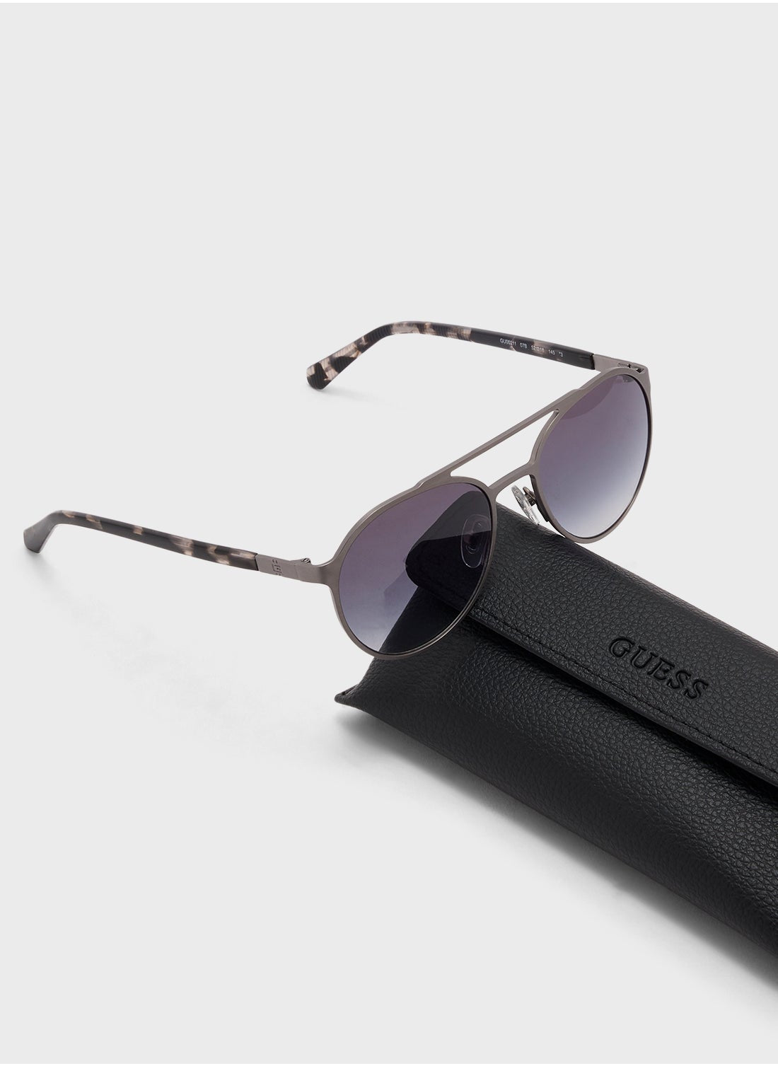 buy-guess-uv-protected-round-sunglasses_vvd
