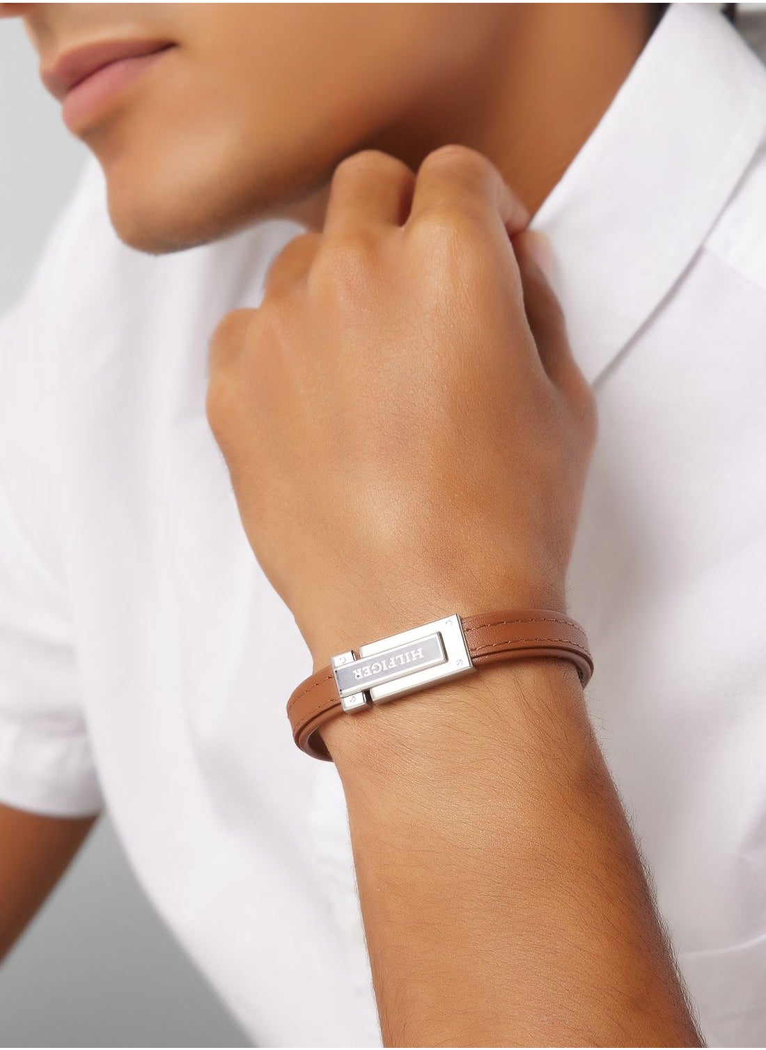 buy-tommy-hilfiger-flat-bracelet_0sz