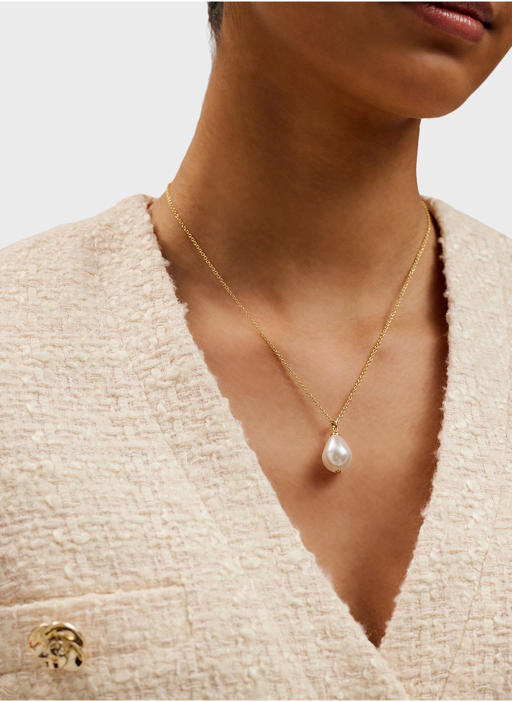 buy-ted-baker-pearl-drop-long-necklace_oib