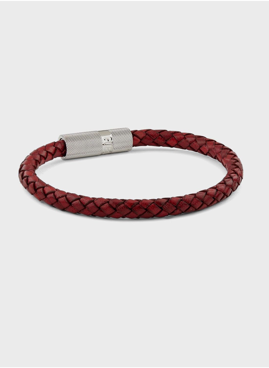 buy-guess-casual-leather-round-screw-jack-bracelet_4p0