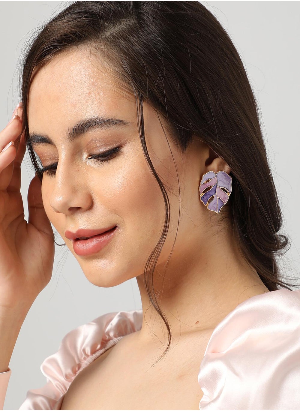 buy-sohi-casual-stud-earrings_vaq