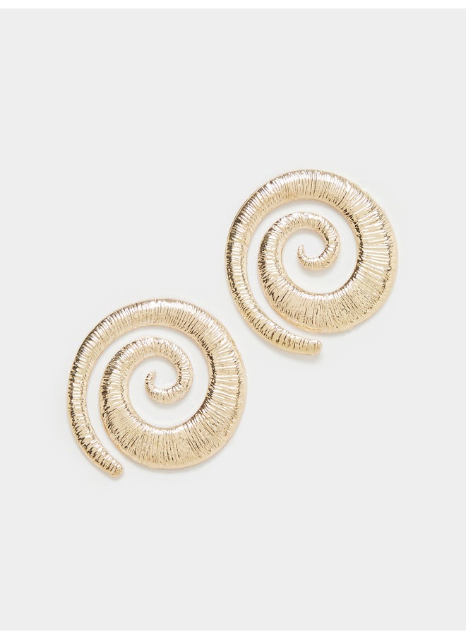 buy-styli-styli-oversized-shell-dangle-earrings_c3t