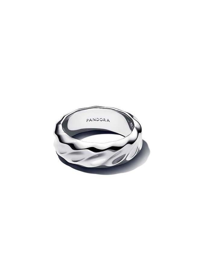 buy-pandora-rippled-wide-band-ring_p1f