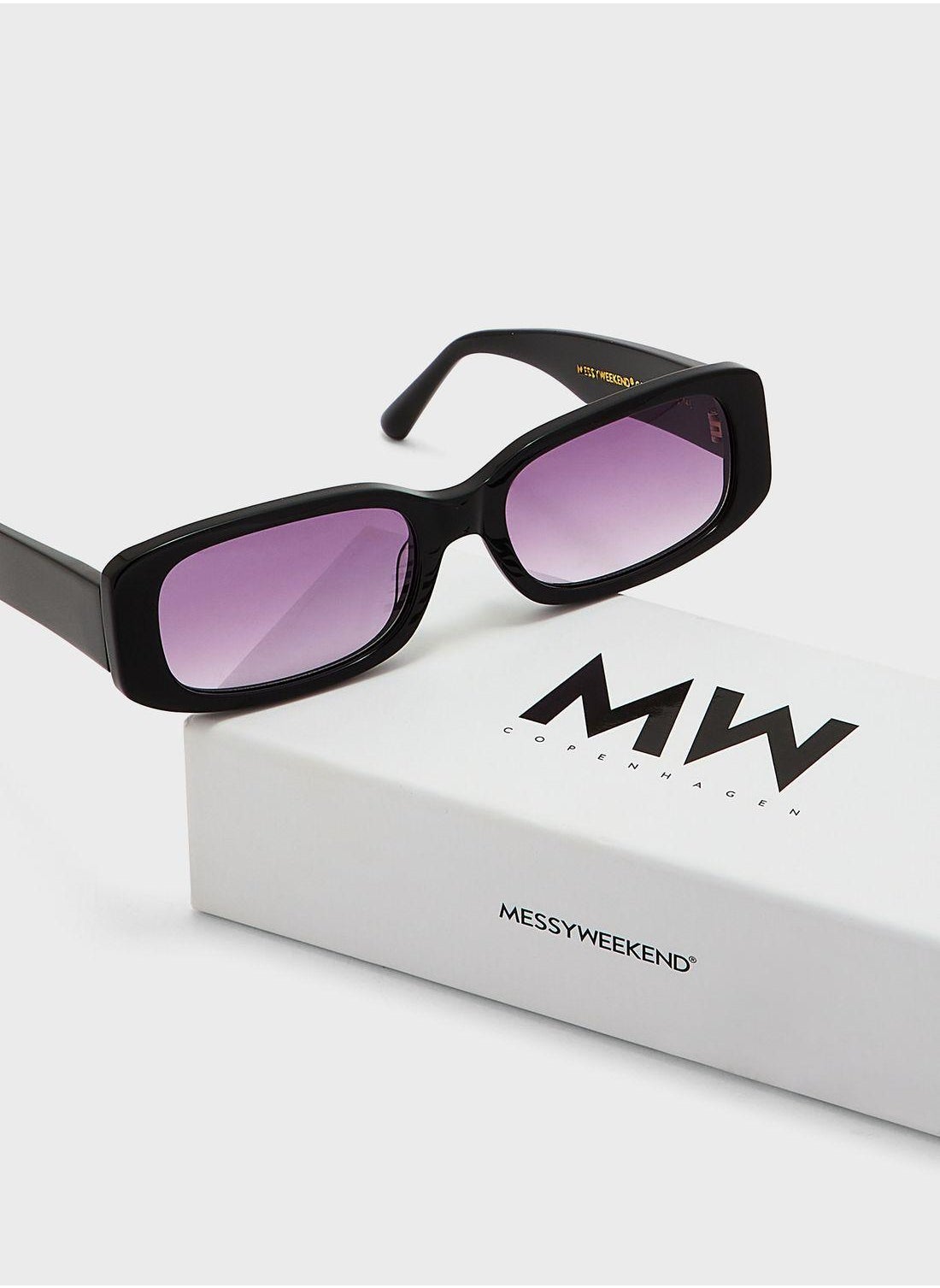 buy-messyweekend-roxie-shape-sunglasses_fh9