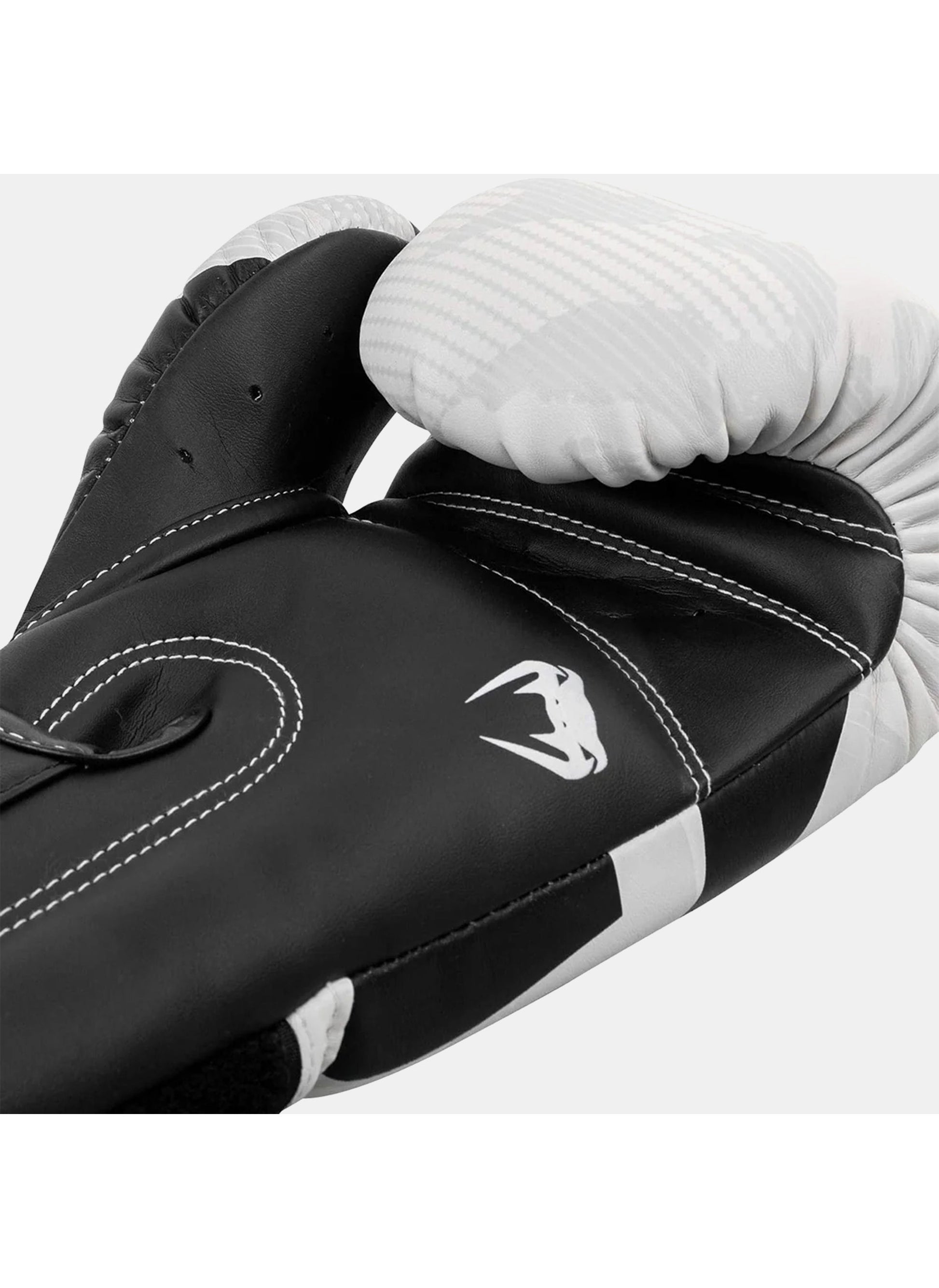 buy-venum-elite-boxing-gloves_p08