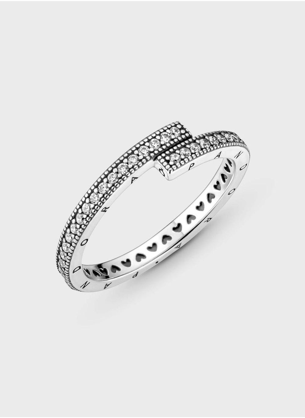 buy-pandora-sparkling-overlapping-ring_aot