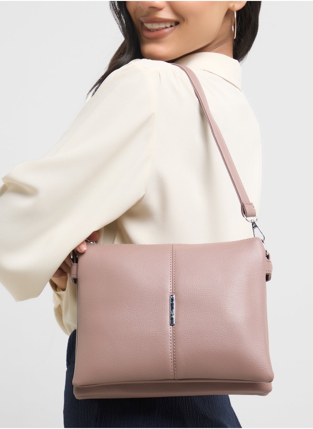 buy-ella-minimalist-multi-panel-shoulder-bag_ynf