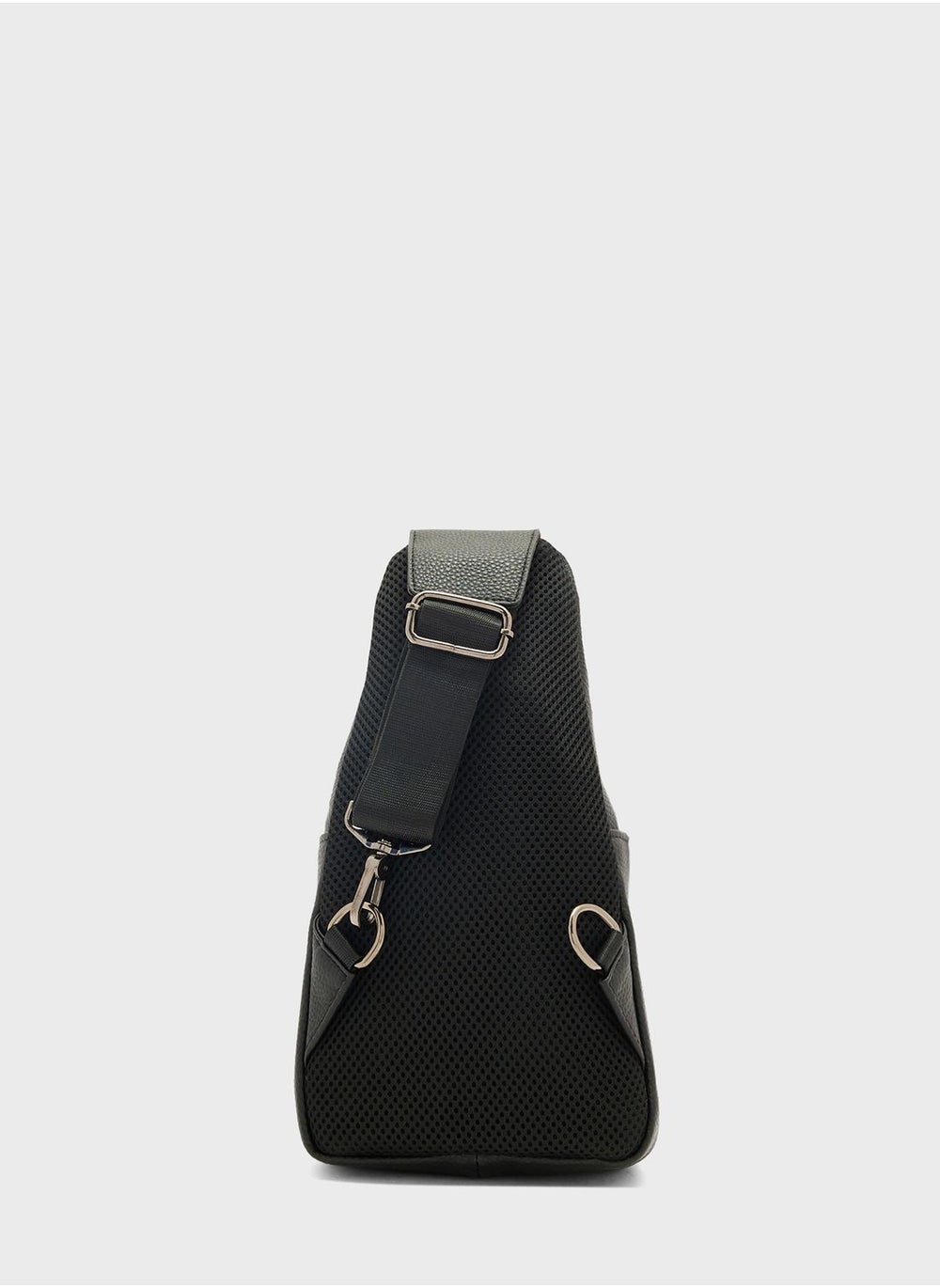 buy-robert-wood-one-shoulder-cross-body-bag_4sy