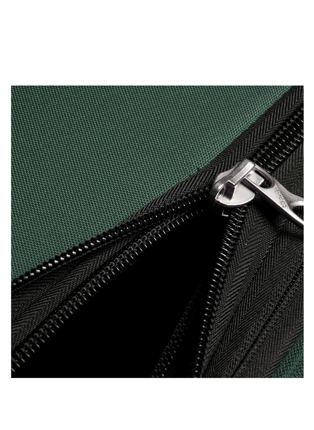 buy-delsey-paris-pin-up-6-78cm-softcase-4-double-wheel-expandable-check-in-trolley-case-green-00343082103_641