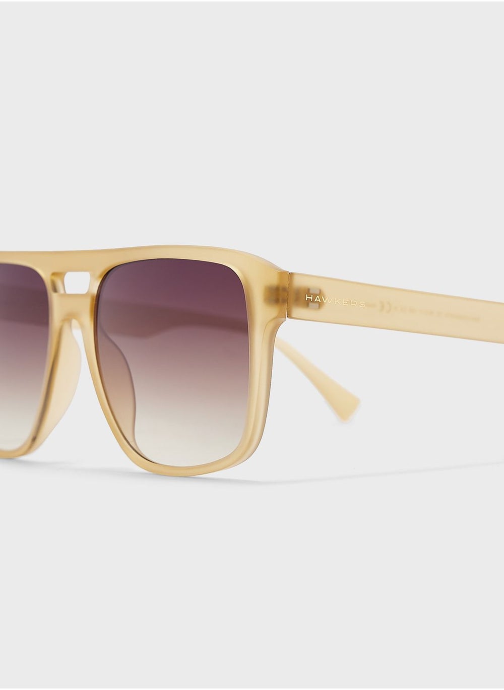 buy-hawkers-vigil-oversized-sunglasses_x6f
